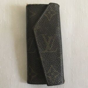 Vintage Louis Vuitton Key Holder Trifold Collectible 1980’s